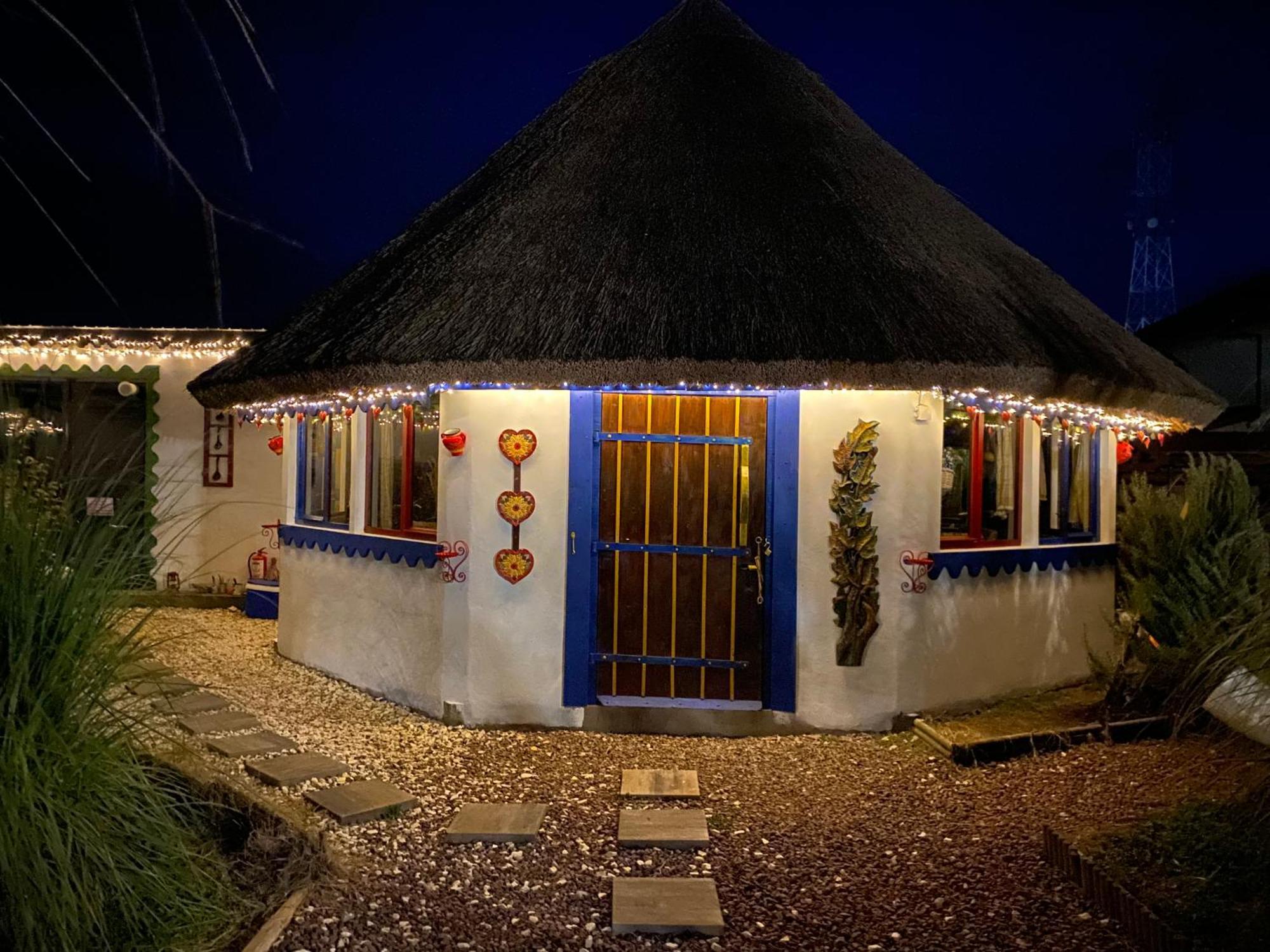 ホテル Casa Soarelui ムリギオル エクステリア 写真